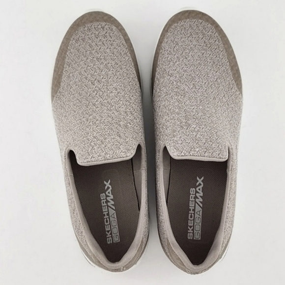 Skechers Performance Go Walk 4 Pursuit Walking Slip On Shoe Heathered Beige Sz 6 - Picture 2 of 16